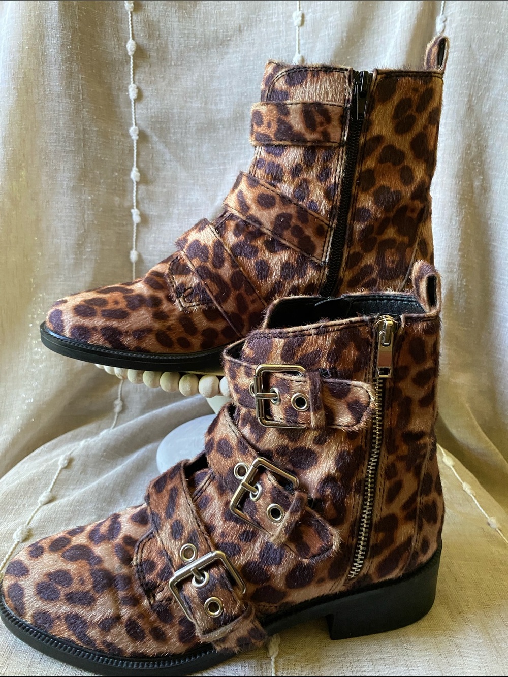 Aldo Ocauma Leopard Print Buckle Motorcycle Ankle Boots size 8.5